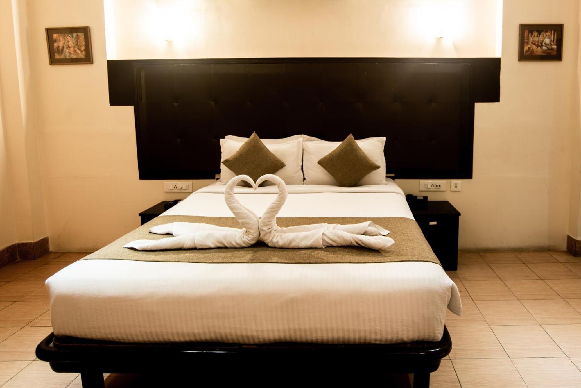 Hotel Polo Orchid Tura Esterno foto